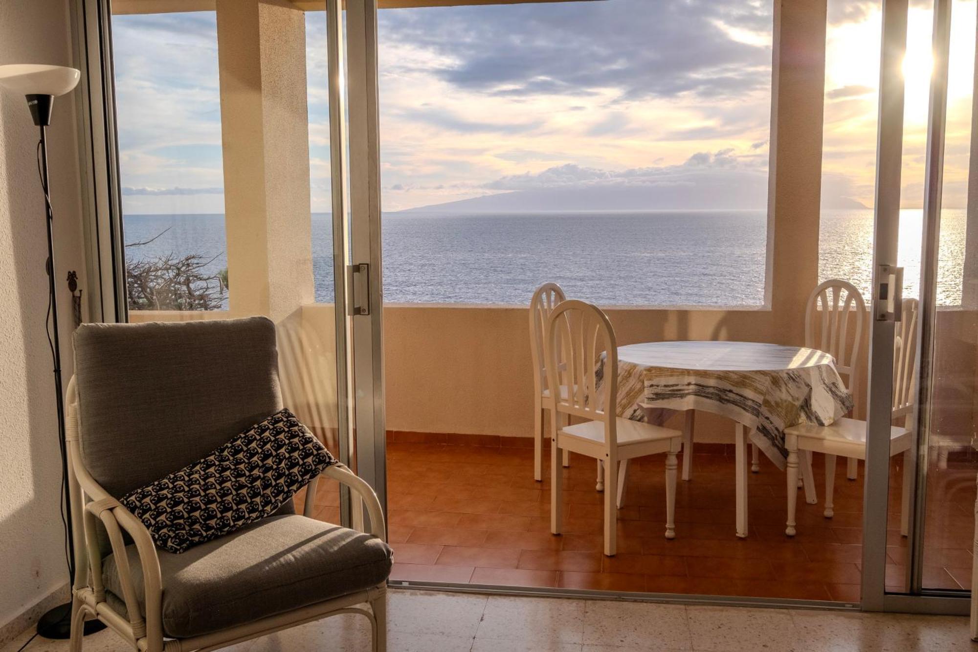 Tenerife Lizards - Apartment In The First Line Callao Salvaje Exterior photo
