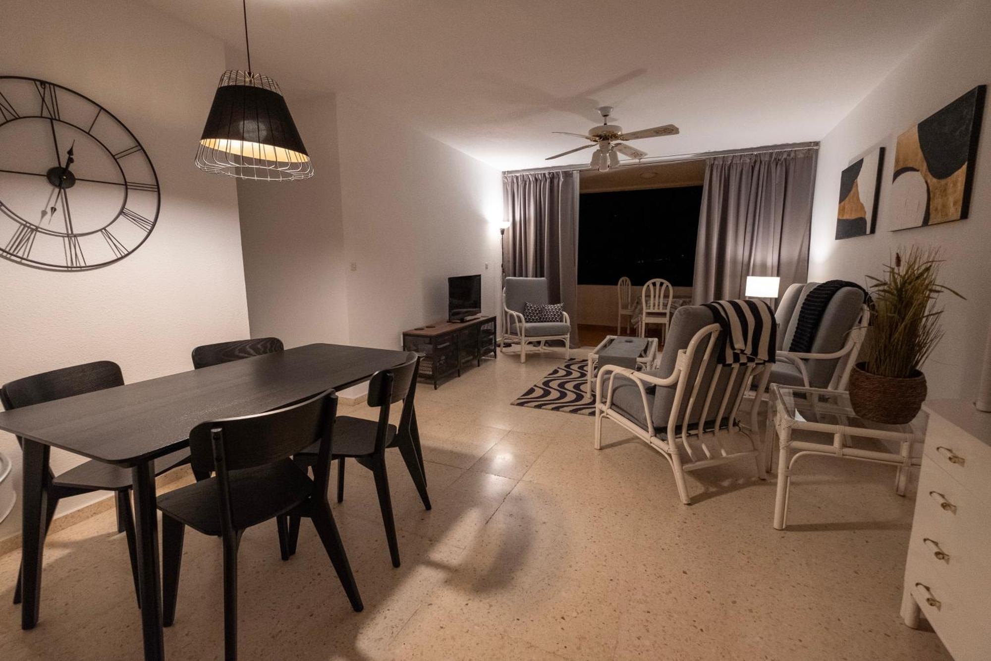 Tenerife Lizards - Apartment In The First Line Callao Salvaje Exterior photo