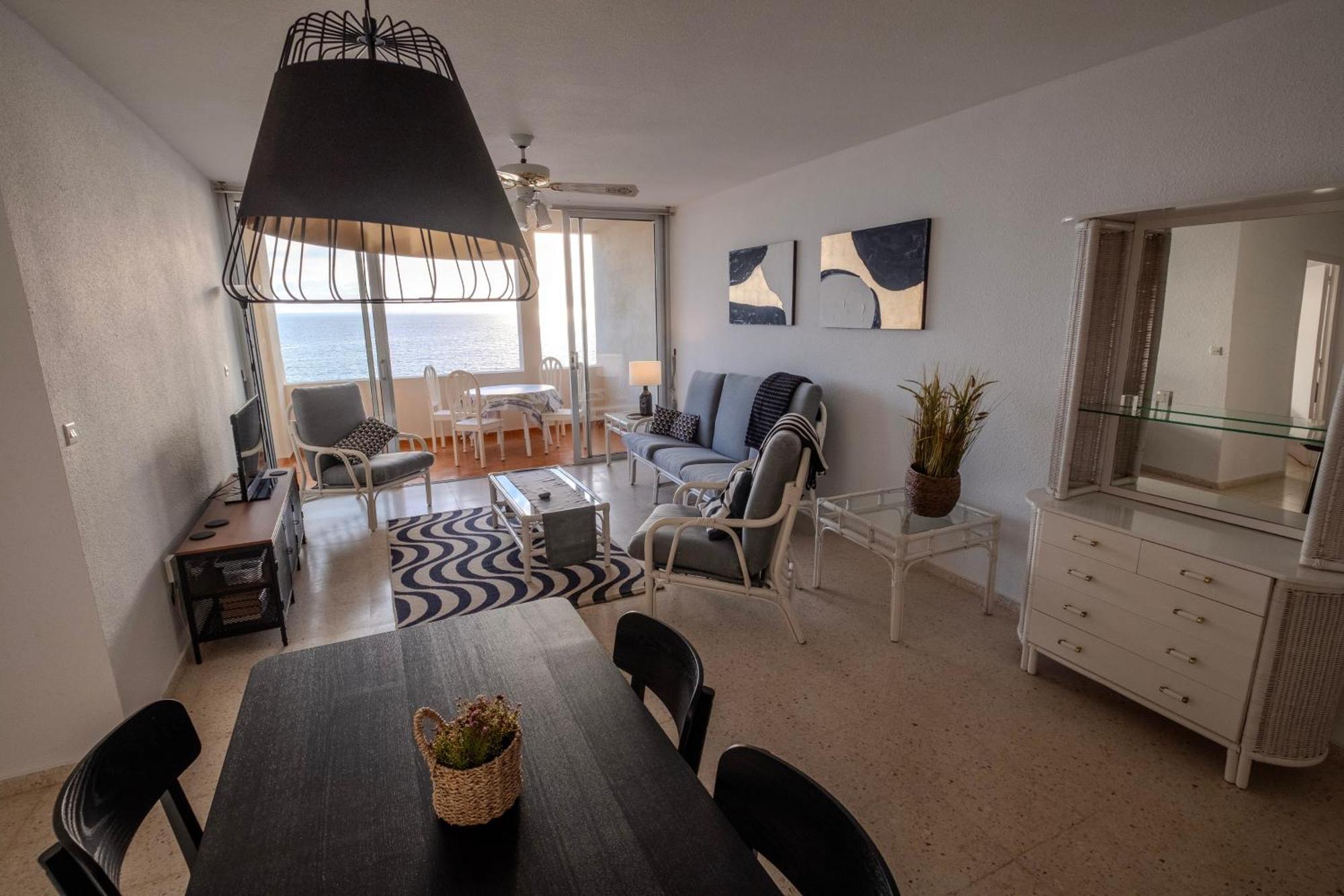 Tenerife Lizards - Apartment In The First Line Callao Salvaje Exterior photo