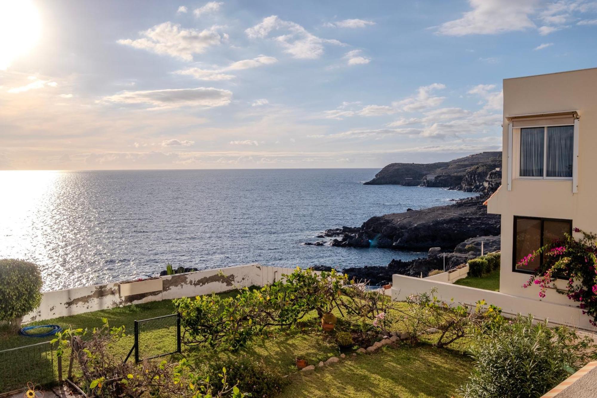 Tenerife Lizards - Apartment In The First Line Callao Salvaje Exterior photo